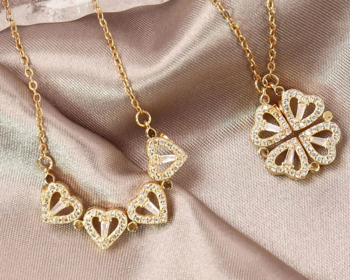 Collar Trébol Cuatro Hojas en Forma Corazón