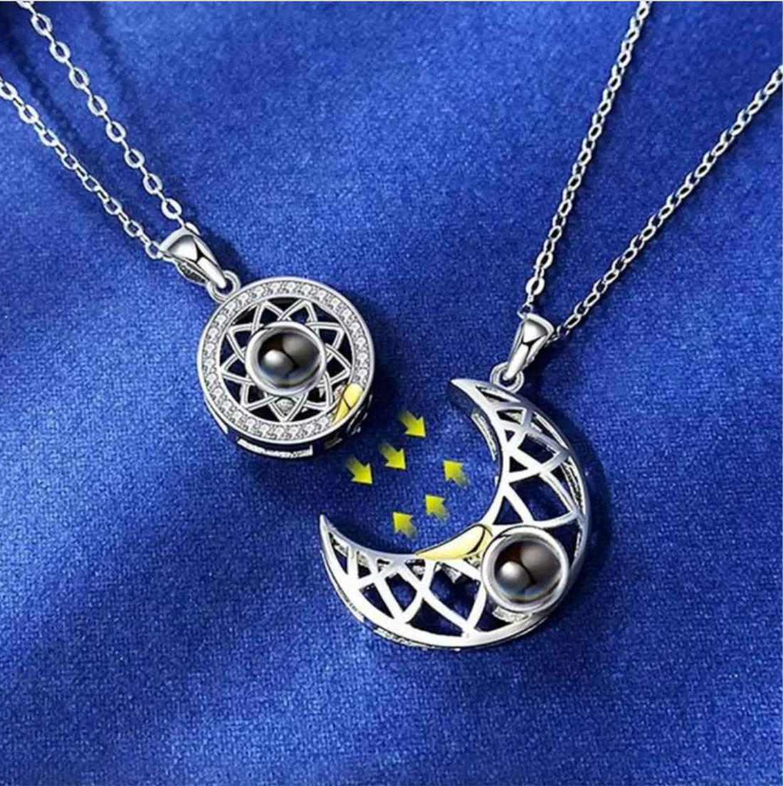 COLLAR SOL Y LUNA CON 100 IDIOMAS